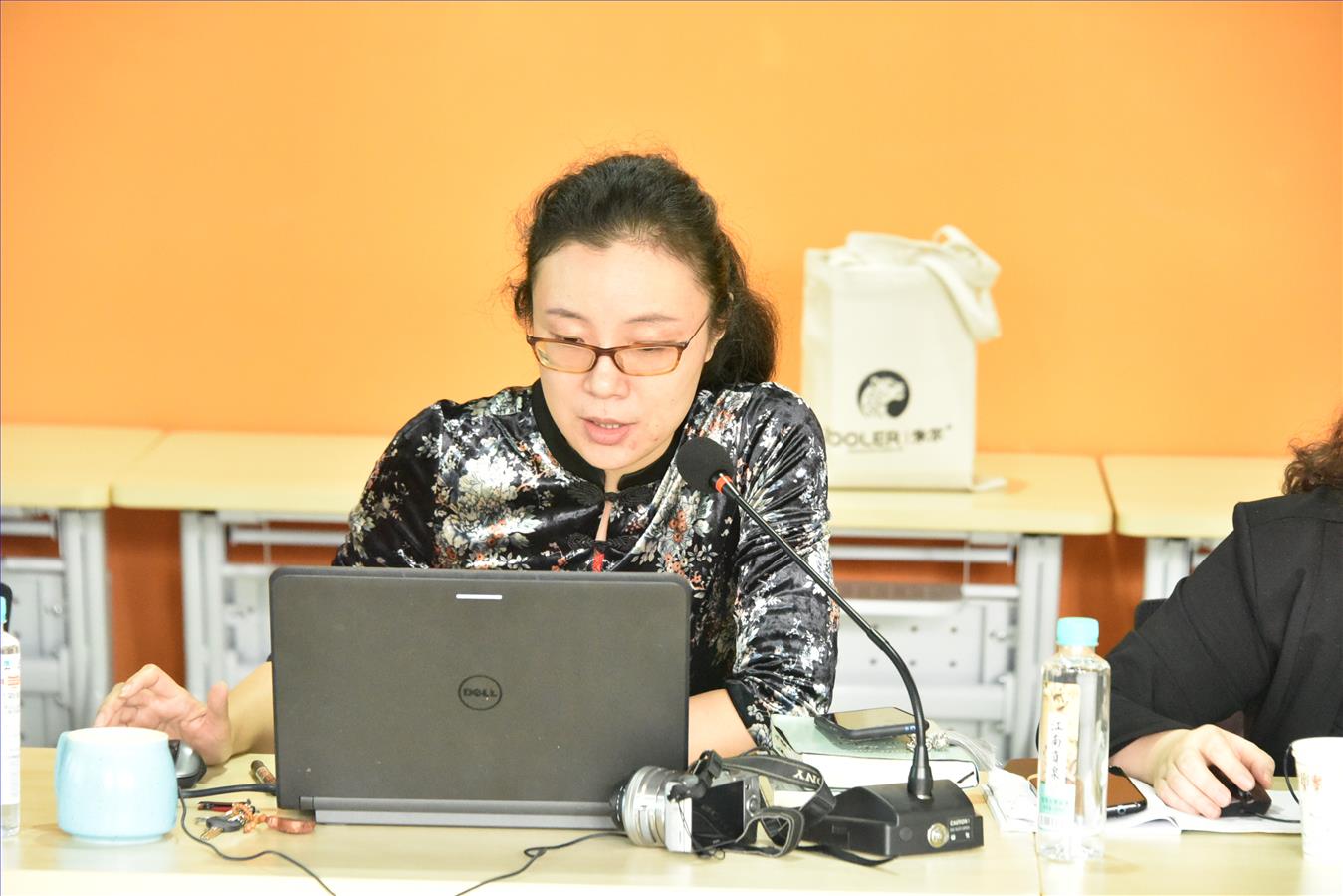 C:\Users\Coin10\Desktop\新闻稿(娄华化学攻关)(1)\新闻稿(攻关)\13 分享立足学生终身发展的校本课程建设.jpg C:\Users\Coin10\Desktop\新闻稿(娄华化学攻关)(1)\新闻稿(攻关)\13 分享立足学生终身发展的校本课程建设.jpg